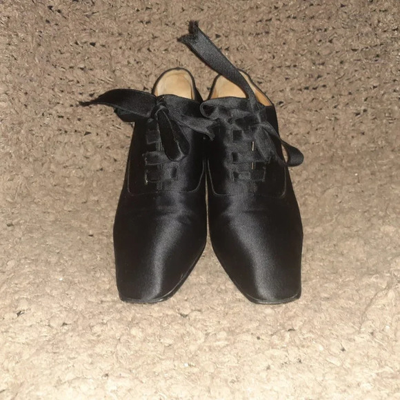 Vintage CASADEI-Black Silk/Satin Bootie-Ribbon Lace-Cuban Heel-Sz 38.5-Near Mint - Picture 3 of 7